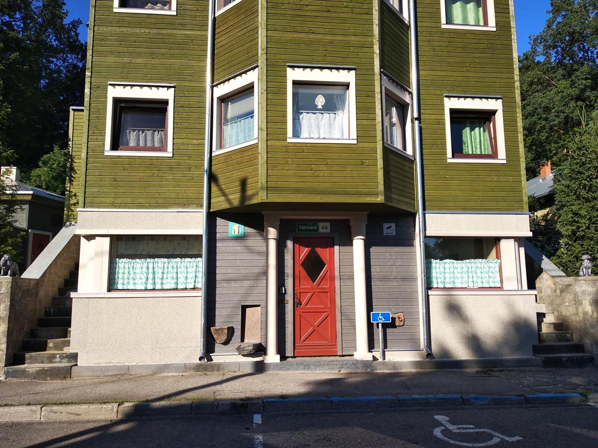 Student Home Тарту Экстерьер фото